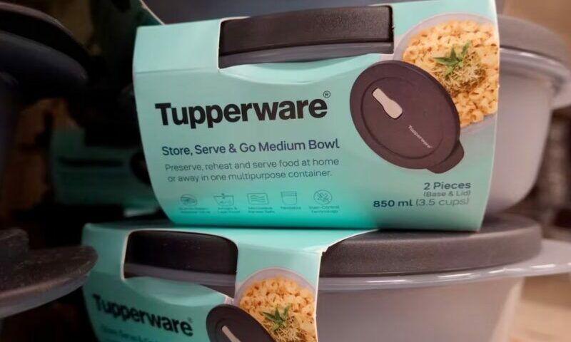 tupperware brands bankrupt